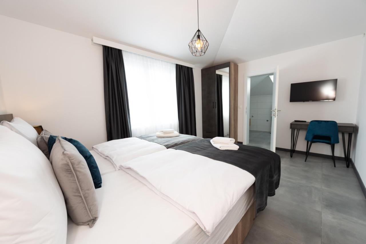 Kapov'S Rooms Kaštela Kültér fotó